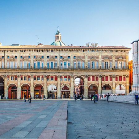 Urbanicooh Guidozagni - Piazza Maggiore View Bologna Eksteriør billede