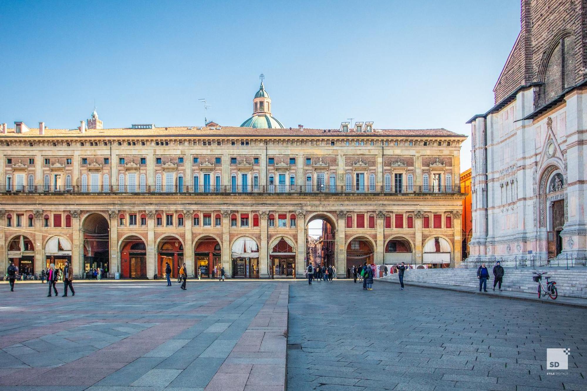 Urbanicooh Guidozagni - Piazza Maggiore View Bologna Eksteriør billede