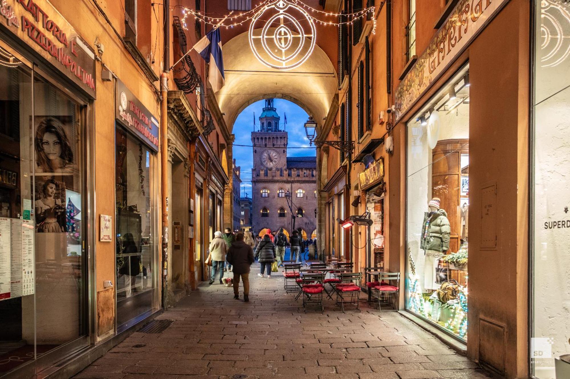 Urbanicooh Guidozagni - Piazza Maggiore View Bologna Eksteriør billede